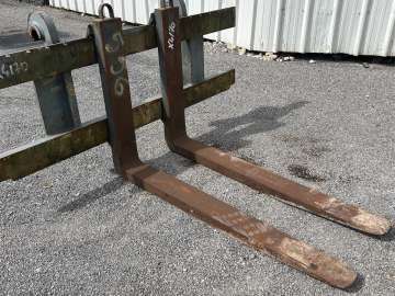 Fourche LIEBHERR 1460mm - 9618816 d'occasion