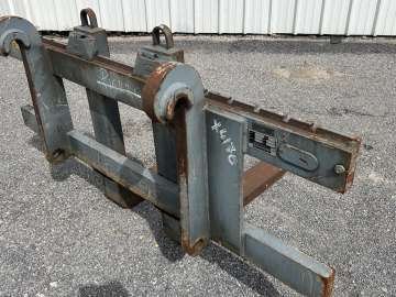 Fourche LIEBHERR 1460mm - 9618816 d'occasion