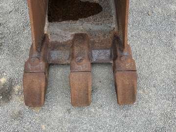 Godet Tranchee LIEBHERR SW33 - 540mm d'occasion