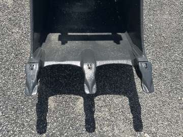 Godet Tranchee AUTRE 600mm - Axes 70mm d'occasion