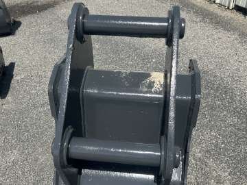Godet Tranchee AUTRE 450mm - Axes 70mm d'occasion