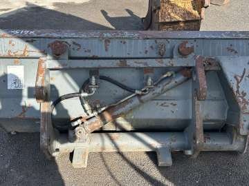 Godet Déversement Latéral AUTRE Droit - 1800mm d'occasion