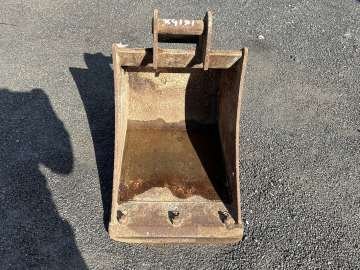 Godet Terrassement AUTRE 450mm - Axes De 45mm Soudés d'occasion