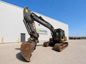 VOLVO EC210BLC d'occasion