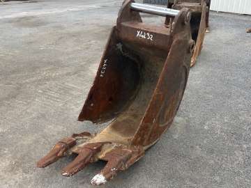 Godet Tranchee LIEBHERR SW48 - 700mm HS d'occasion