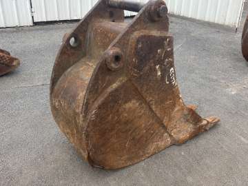 Godet Tranchee LIEBHERR SW48 - 700mm - Fond A Refaire d'occasion