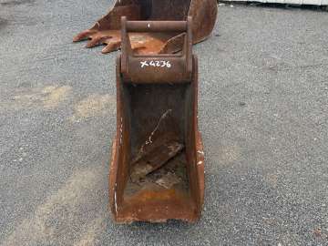 Godet Tranchee VOLVO S5 / S50 - 400mm - à Réparer d'occasion