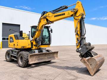 Pelle Sur Pneus LIEBHERR A 912 COMPACT d'occasion