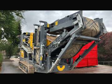 RUBBLE MASTER HS3500M used