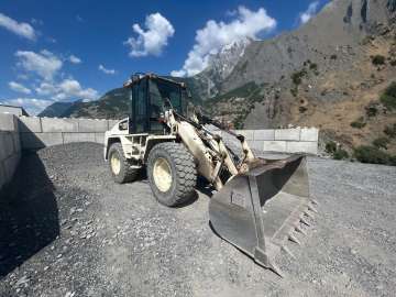 Carregadora Com Rodas CATERPILLAR IT14G2 MACHINE SUISSE usadas