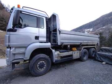 Camion Benne MAN TGS 33.480 6X6 MACHINE SUISSE d'occasion