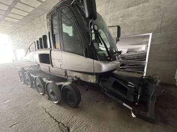 Snow Groomer PRINOTH LEITWOLF DAMEUSE MACHINE SUISSE used