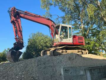 Koparka Gąsienicowa LIEBHERR R900B LITRONIC używane