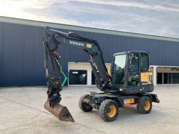 Excavator (Wheeled) VOLVO EW60E used