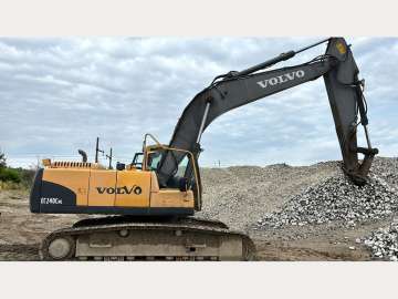 Escavadeira Com Lagartas VOLVO EC240CNL usadas