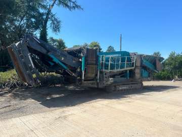 Siebmaschine POWERSCREEN WARRIOR 2100 gebraucht