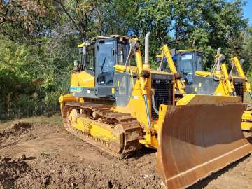 Dozer DRESSTA TD-15M SERIES2 used