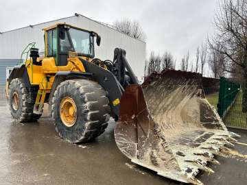 Cargadora De Ruedas VOLVO L220H de ocasión