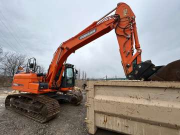 Pelle Sur Chenilles DOOSAN DX180LC3 d'occasion