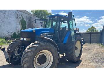 Tractor NEW HOLLAND TM175 used
