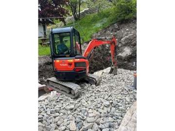 Mini-escavadora KUBOTA U27-4 usadas