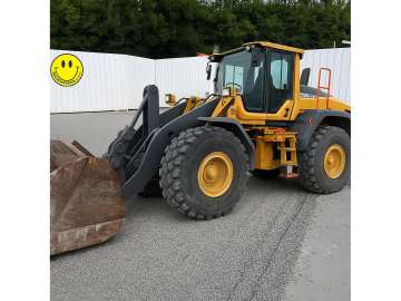 Chargeur Sur Pneus VOLVO L110H d'occasion