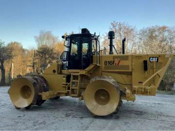 Compacteur à Déchet / Pieds De Mouton CATERPILLAR 816F2 d'occasion
