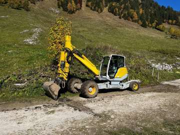 Pelle Araignée MENZI MUCK M325 d'occasion