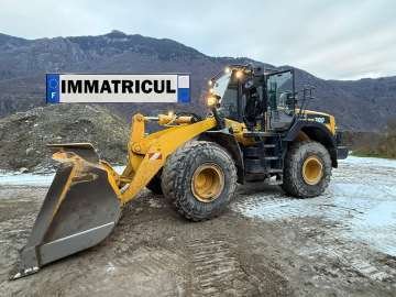 Chargeur Sur Pneus KOMATSU WA380-8 d'occasion