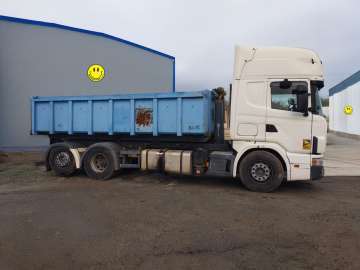 Camion Ampliroll SCANIA 124L-470 d'occasion