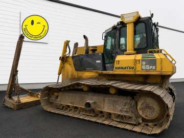 KOMATSU D65PX-15E0 d'occasion