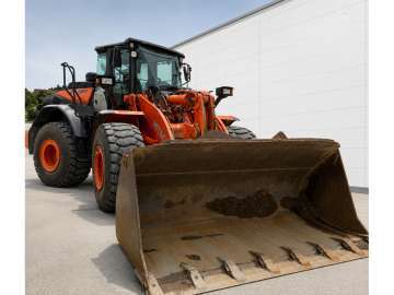 HITACHI ZW220-5 d'occasion