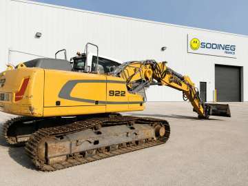 LIEBHERR R922 d'occasion