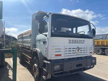 Camion Benne RENAULT G230TI d'occasion