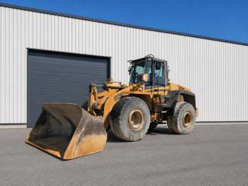 CASE 821 C d'occasion