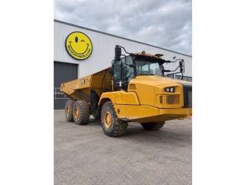 Dumper Articulé / Rigide CATERPILLAR 730 d'occasion