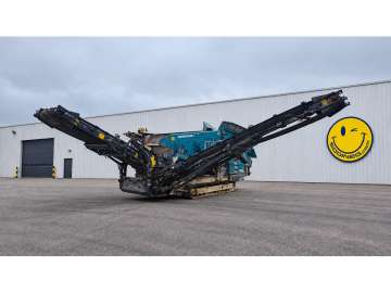 Cribleuse POWERSCREEN TITAN 1300 d'occasion