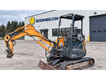 Mini Pelle HYUNDAI ROBEX25Z-9AK d'occasion