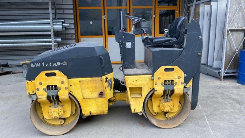 BOMAG BW 100 AD-3 d'occasion