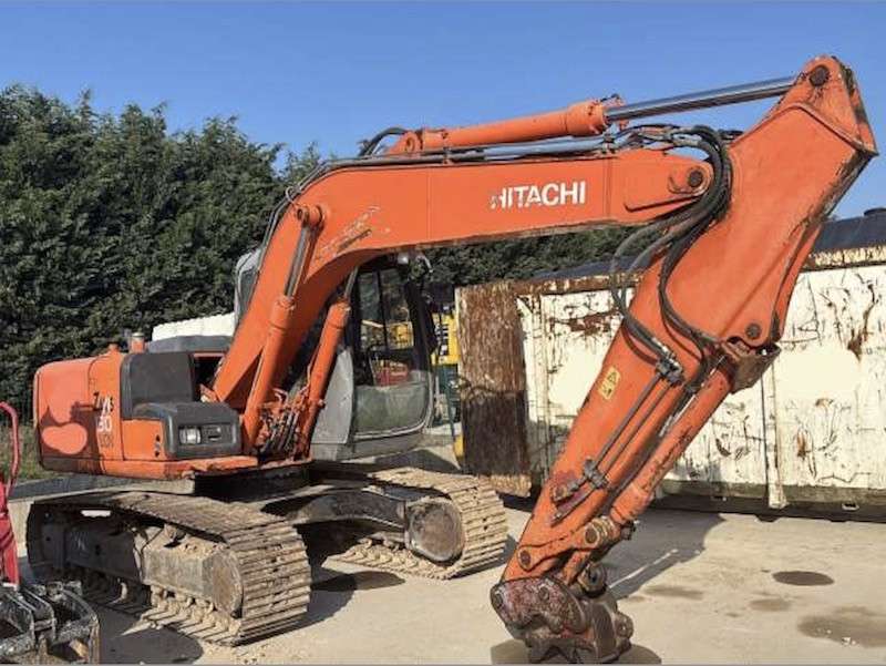 【soilY】 Excavator (tracked) Hitachi Zx 130 Lcn used - Excavators
