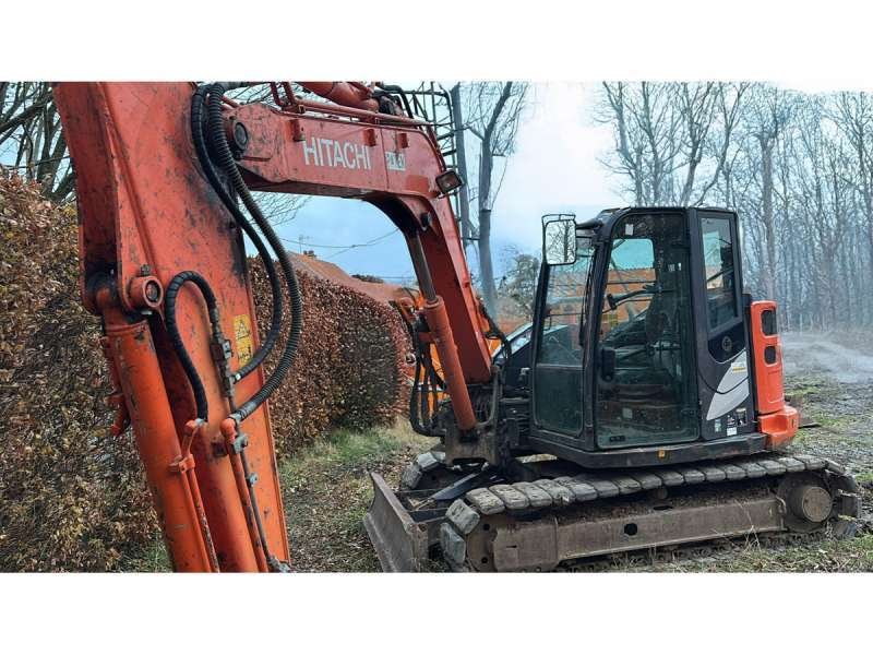 Excavator (tracked) Hitachi Zx85usb-5a used - Excavators (Tracked