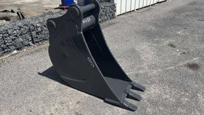 Godet Tranchee AUTRE 450mm - Axes 70mm d'occasion