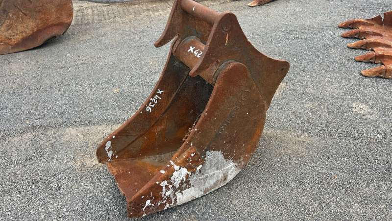 Godet Tranchee VOLVO S5 / S50 - 400mm - à Réparer d'occasion