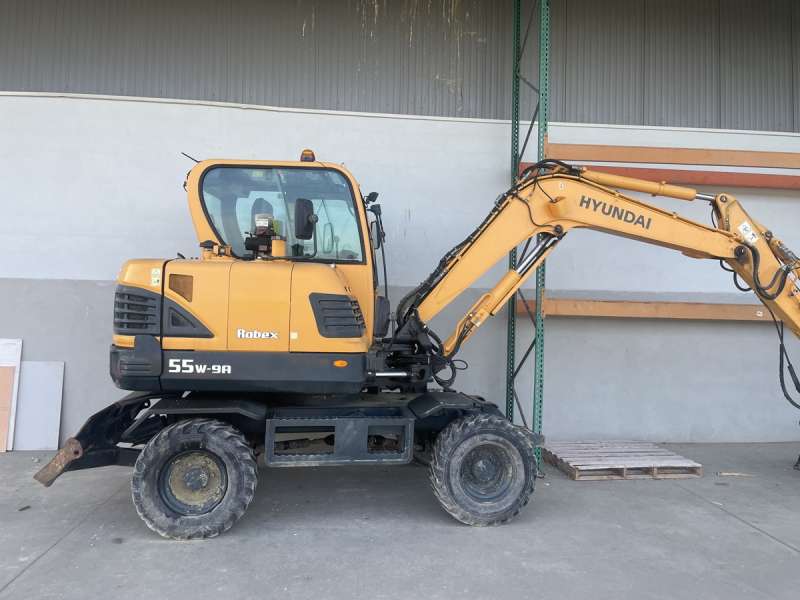 moni Excavator (wheeled) Hyundai R55w-9a used - Excavators