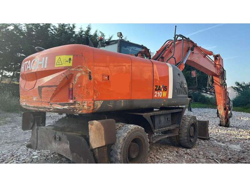Excavator (wheeled) Hitachi Zx210w-3 used - Excavators (Wheeled
