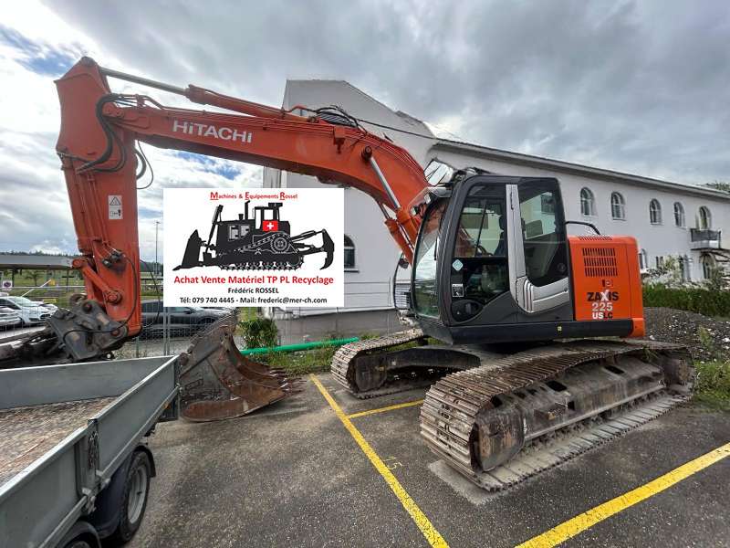 Excavator (tracked) Hitachi Zx225uslc-3 used - Excavators
