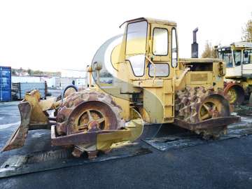 Padfoot Compactor / Sheepsfoot Compactor  CATERPILLAR 815 N  used