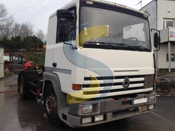 Tractor Units RENAULT R310 used