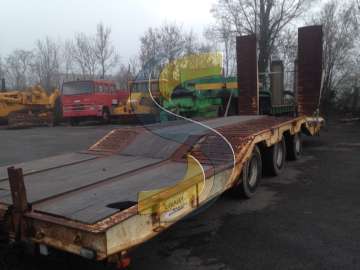 Porte Engins LOUAULT REMORQUE 3 ESSIEUX  d'occasion
