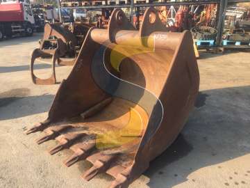 Digging Bucket AUTRE 1500mm - Axes 80mm used